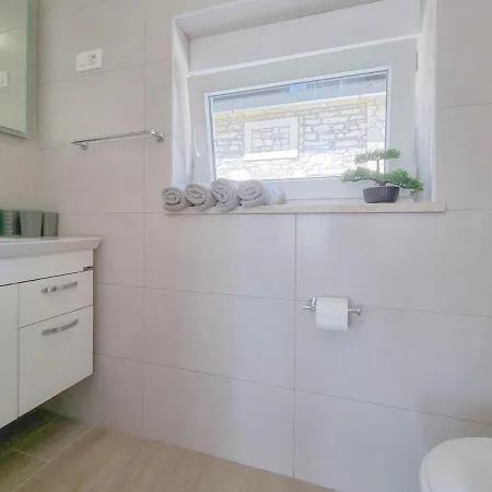 Sebastian * Novigrad Istria